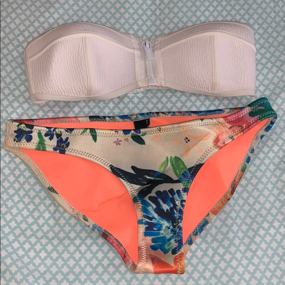 Triangl swim suit